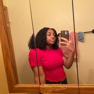 Meet your Posher, Denae